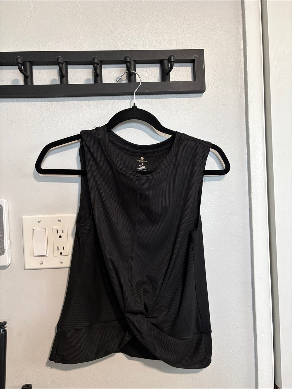 Apana Ribbed Knotted Style Crop Top Size Small